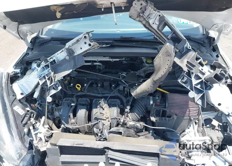 2016 Ford Focus Se z USA, uszkodzony, nr VIN 1FADP3F28GL223649